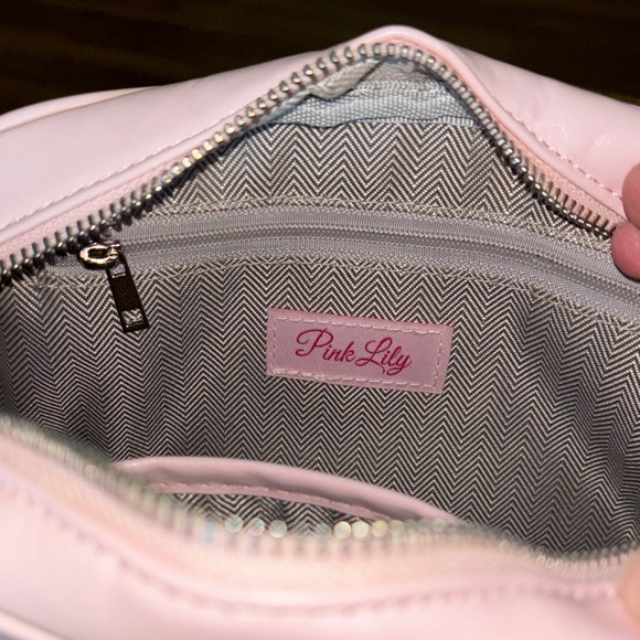 Pink Lily Woven Crossbody Bag with Patterned Strap - Picture 4 of 5